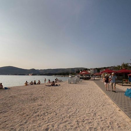 Apartment Cherie Trogir Bagian luar foto