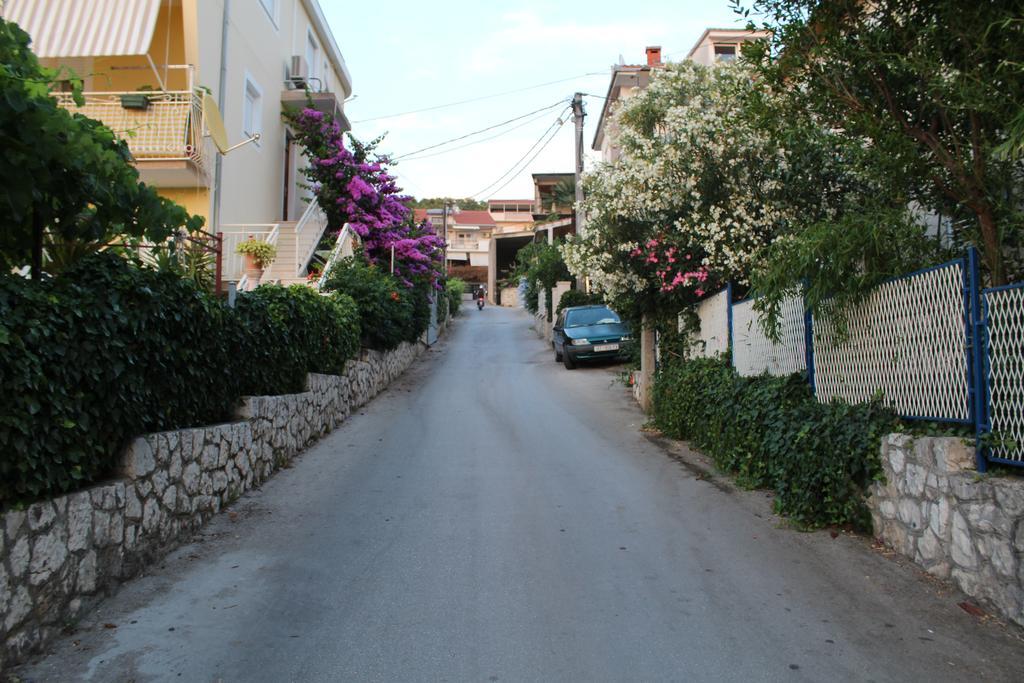 Apartment Cherie Trogir Bagian luar foto