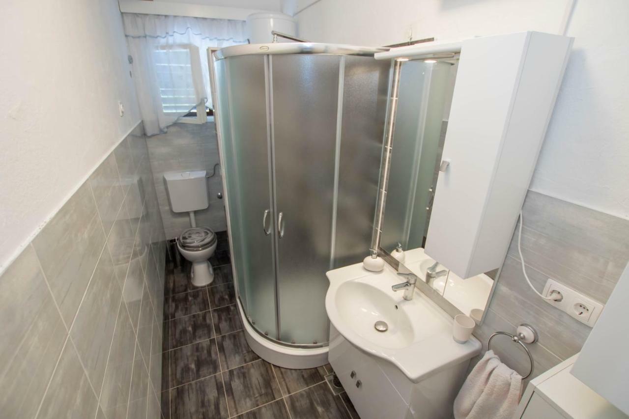 Apartment Cherie Trogir Bagian luar foto