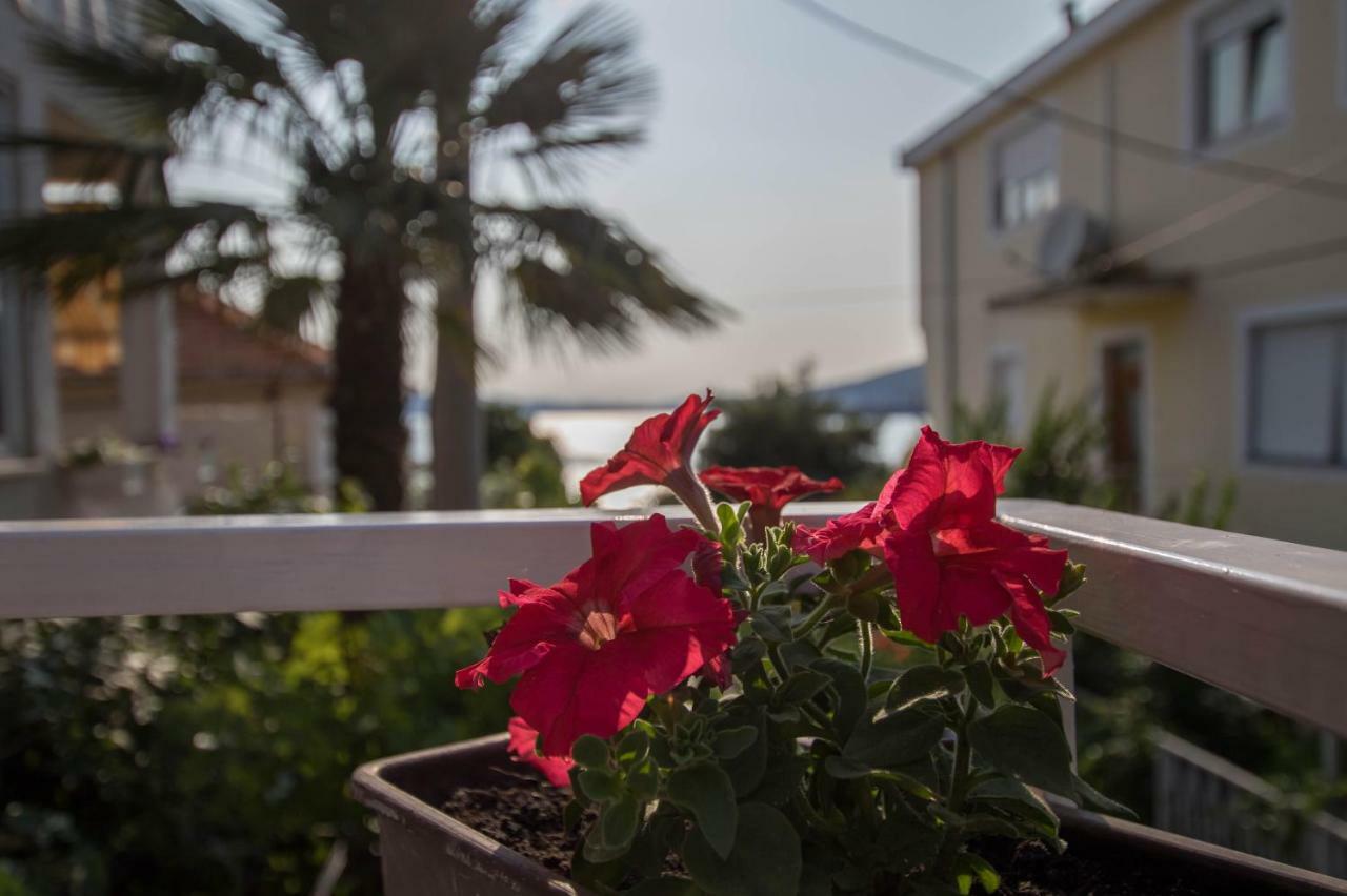 Apartment Cherie Trogir Bagian luar foto